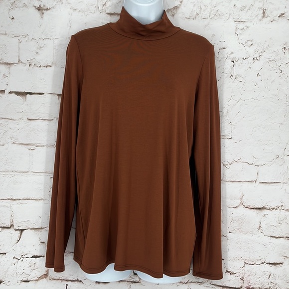 Eileen Fisher Scrunch Neck Top, Size M - Picture 2 of 6